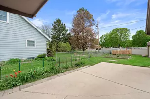 1507 Mohawk Ln, Waukesha, WI 53186 - Photo 31