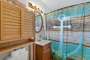 733 S 101st St, West Allis, WI 53214 - Photo 17
