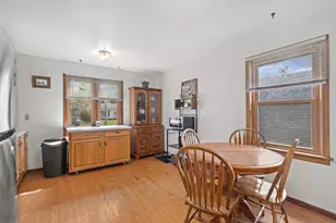 733 S 101st St, West Allis, WI 53214 - Photo 21