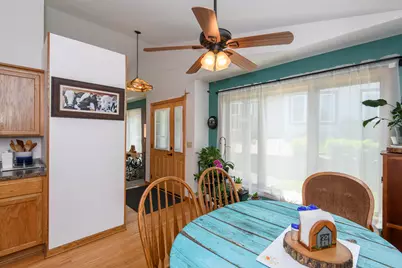 966  Bay View Cir, Mukwonago, WI 53149 - Photo 9