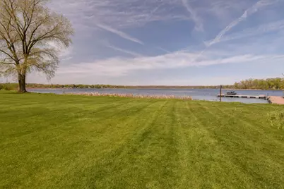 966  Bay View Cir, Mukwonago, WI 53149 - Photo 39