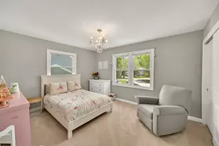 10333 N Versailles Ct, Mequon, WI 53092 - Photo 15