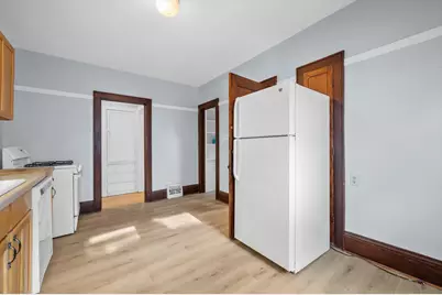 2016 E Newton Ave #2018, Shorewood, WI 53211 - Photo 27