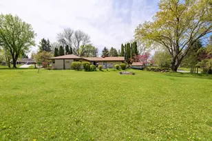 1438 Heather Cir, Richfield, WI 53033 - Photo 41