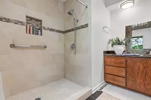 921 W Green Tree Rd, River Hills, WI 53217 - Photo 33