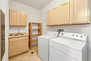 13060 W Bluemound Rd, Elm Grove, WI 53122 - Photo 7