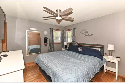 4131 N 93rd St, Wauwatosa, WI 53222 - Photo 15