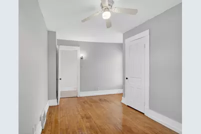 901  Grove Ave, Racine, WI 53405 - Photo 17