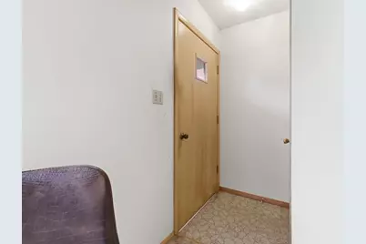 6185 S Merrill Ave, Cudahy, WI 53110 - Photo 3