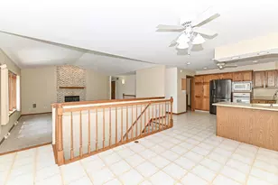 12405 W North Ln, New Berlin, WI 53151 - Photo 11