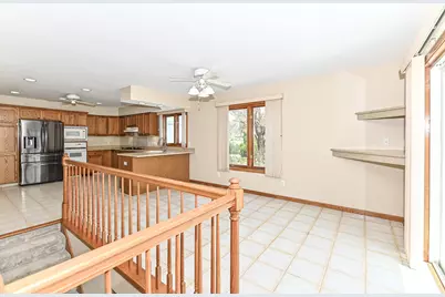 12405 W North Ln, New Berlin, WI 53151 - Photo 9