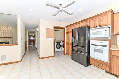12405 W North Ln, New Berlin, WI 53151 - Photo 17