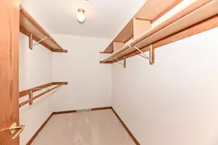12405 W North Ln, New Berlin, WI 53151 - Photo 23