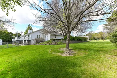12405 W North Ln, New Berlin, WI 53151 - Photo 39