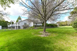 12405 W North Ln, New Berlin, WI 53151 - Photo 39