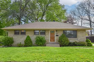 2964 S 104th St, West Allis, WI 53227 - Photo 15