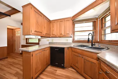 2964 S 104th St, West Allis, WI 53227 - Photo 21
