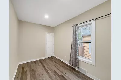 86  Lighthouse Ct, Sheboygan, WI 53081 - Photo 11