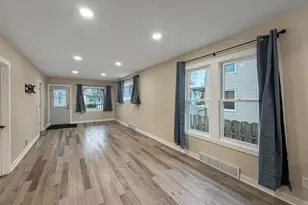 86 Lighthouse Ct, Sheboygan, WI 53081 - Photo 3