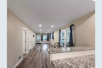86  Lighthouse Ct, Sheboygan, WI 53081 - Photo 5