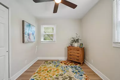 6532 W Euclid Ave, Milwaukee, WI 53219 - Photo 25