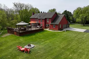 W339S4798 Meadow Ln, Genesee, WI 53118 - Photo 5