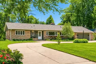 821 W Montclaire Ave, Glendale, WI 53217 - Photo 1