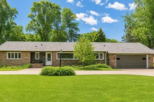 821 W Montclaire Ave, Glendale, WI 53217 - Photo 17