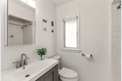 821 W Montclaire Ave, Glendale, WI 53217 - Photo 9