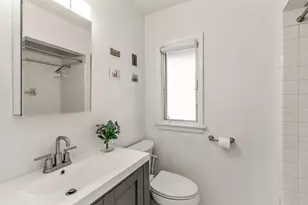 821 W Montclaire Ave, Glendale, WI 53217 - Photo 9