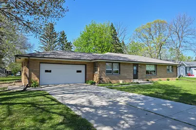 500 E Oakwood Rd, Oak Creek, WI 53154 - Photo 25