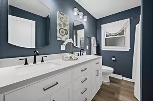 12610 W St Marys Dr, New Berlin, WI 53151 - Photo 15