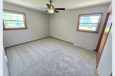 2532 S Seymour Pl, West Allis, WI 53227 - Photo 21