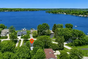 N23W28221 Beach Park Cir, Delafield, WI 53072 - Photo 31