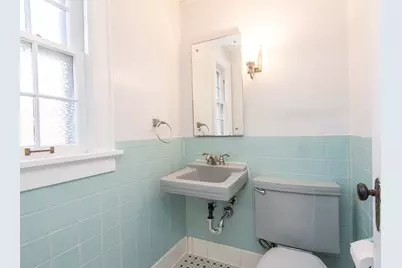 4119 N Woodburn St #4121, Shorewood, WI 53211 - Photo 13