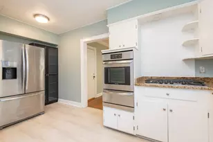 4119 N Woodburn St, Shorewood, WI 53211 - Photo 11