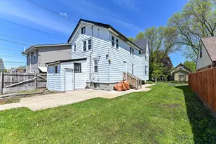 2445 S 62nd St, West Allis, WI 53219 - Photo 25
