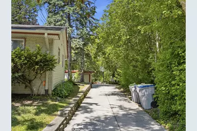 6235 N 95th St, Milwaukee, WI 53225 - Photo 43