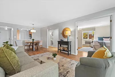 303 E Henry Clay St #104, Whitefish Bay, WI 53217 - Photo 13