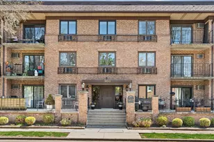 303 E Henry Clay St, Whitefish Bay, WI 53217 - Photo 1