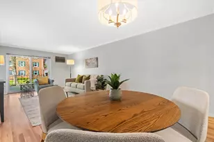 303 E Henry Clay St, Whitefish Bay, WI 53217 - Photo 9