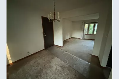 711 E Jonquil Ct, Beloit, WI 53511 - Photo 9