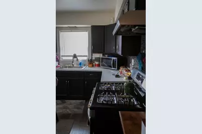 5874 S Marilyn St, Milwaukee, WI 53221 - Photo 7