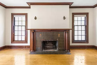 2219 E Belleview Pl, Milwaukee, WI 53211 - Photo 9