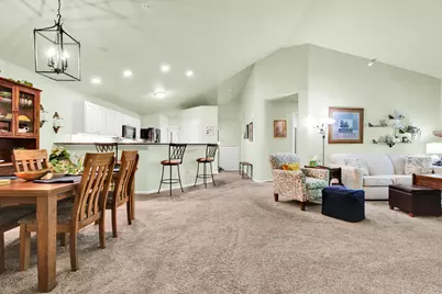 10210 W Deerwood Ln, Franklin, WI 53132 - Photo 13