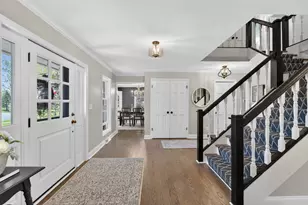 10235 N Range Line Ct, Mequon, WI 53092 - Photo 17