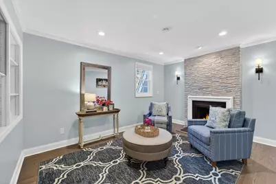 10235 N Range Line Ct, Mequon, WI 53092 - Photo 25