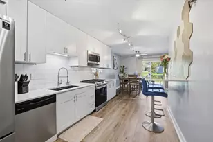 9179 N 70th St, Milwaukee, WI 53223 - Photo 9