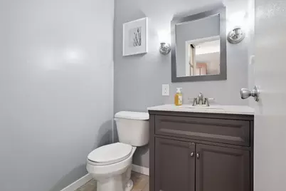 9179 N 70th St, Milwaukee, WI 53223 - Photo 15