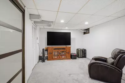 9179 N 70th St, Milwaukee, WI 53223 - Photo 23